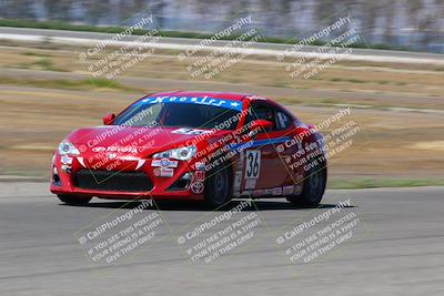 media/Apr-30-2022-CalClub SCCA (Sat) [[98b58ad398]]/Around the Pits/